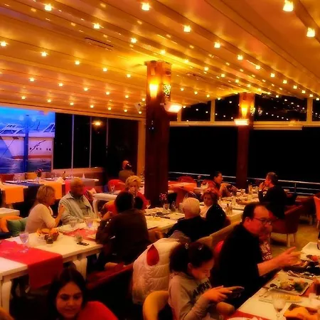 Otel Alp Restaurant Küçükkuyu